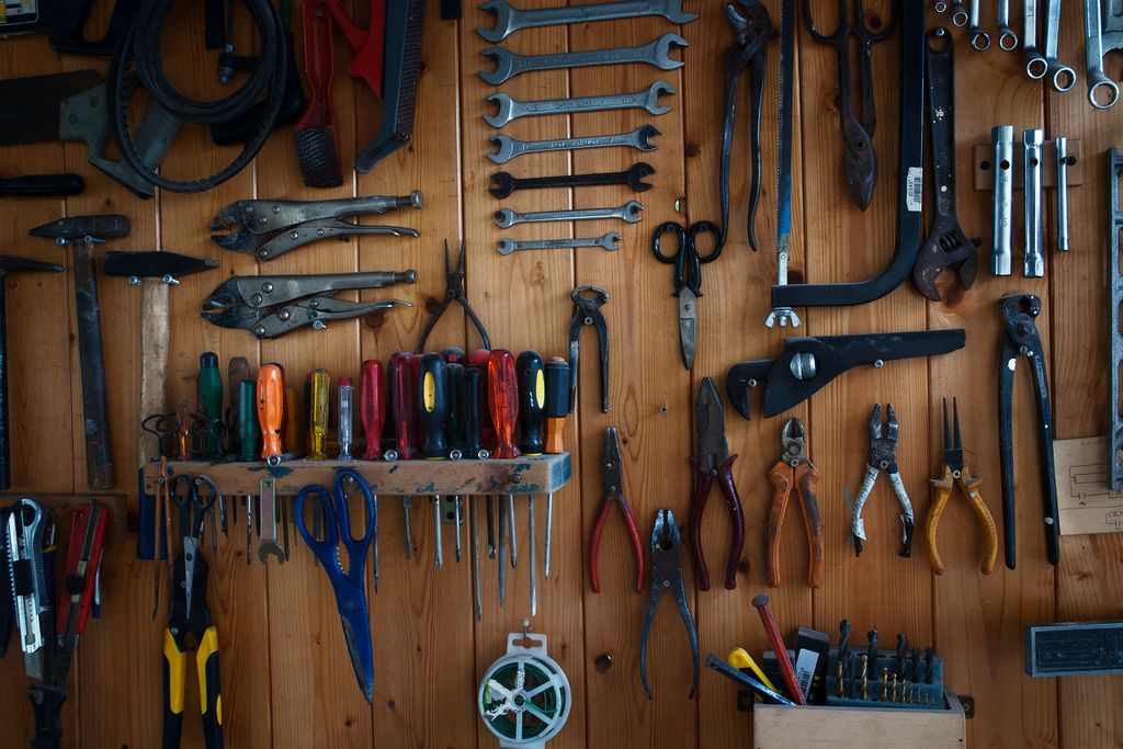 170 meilleures idées sur Outils maison  outils maison, outils, outils de  menuiserie